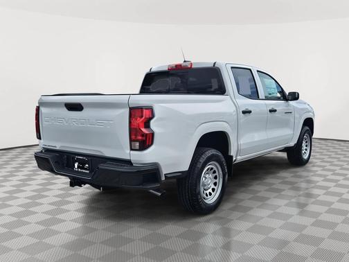 2025 Chevrolet Colorado WT