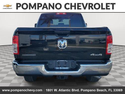 2024 RAM 2500 Big Horn Crew Cab 4x4 6'4' Box