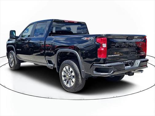 2025 Chevrolet Silverado 2500 Custom