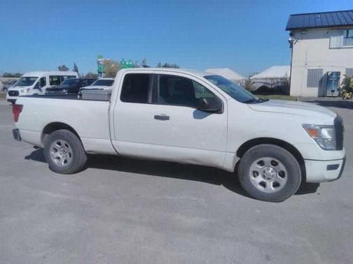 2022 Nissan Titan S