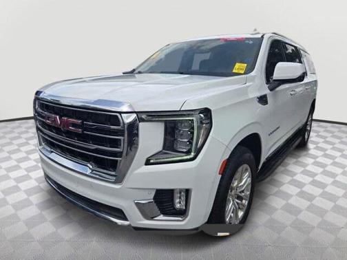 2022 GMC Yukon XL SLT
