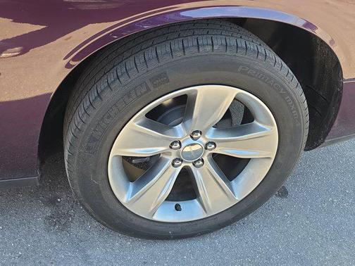 Hellraisin 2020 Dodge Challenger SXT