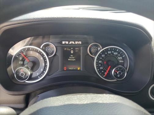 2022 RAM 2500 Tradesman Regular Cab 4x4 8' Box
