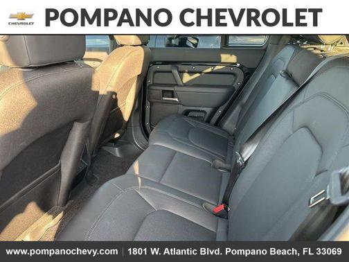 2025 Land Rover Defender 110 P300