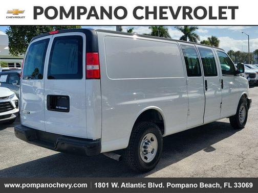 2022 Chevrolet Express 3500 RWD 3500 Extended Wheelbase WT