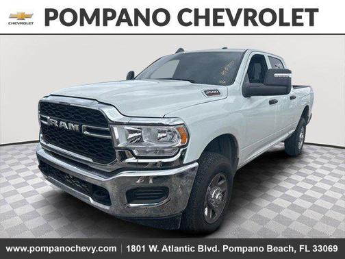 2024 RAM 2500 Tradesman Crew Cab 4x4 6'4' Box