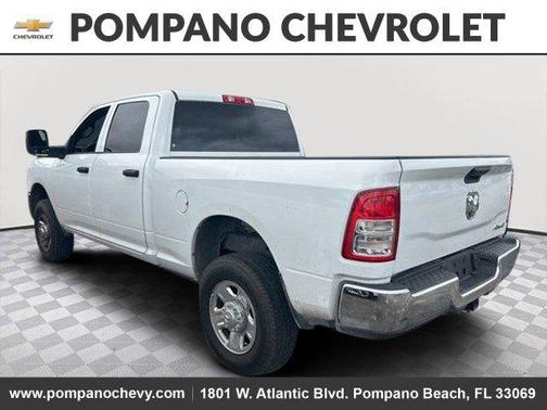 2024 RAM 2500 Tradesman Crew Cab 4x4 6'4' Box