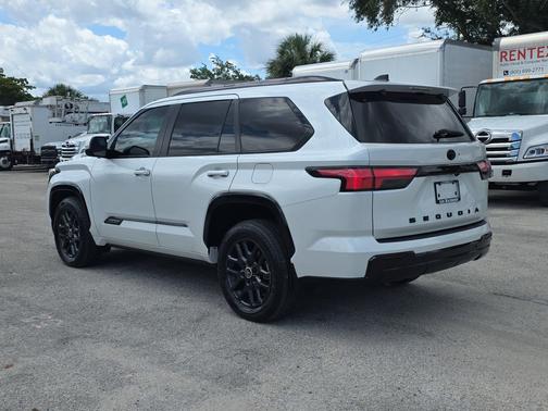 Wind Chill Pearl 2024 Toyota Sequoia Platinum