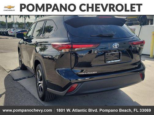 2024 Toyota Highlander XLE