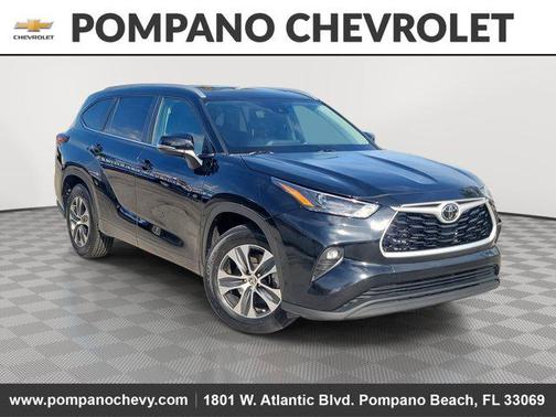 2024 Toyota Highlander XLE