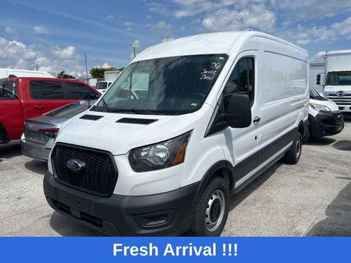 OXFORD WHITE 2024 Ford Transit-250 Base