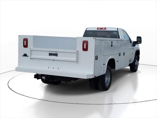 2025 Chevrolet Silverado 3500 WT