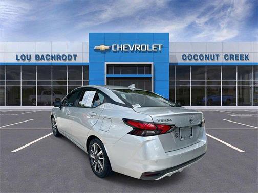 2023 Nissan Versa 1.6 SV