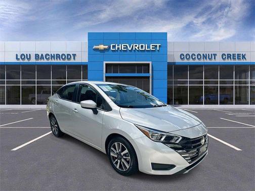 2023 Nissan Versa 1.6 SV