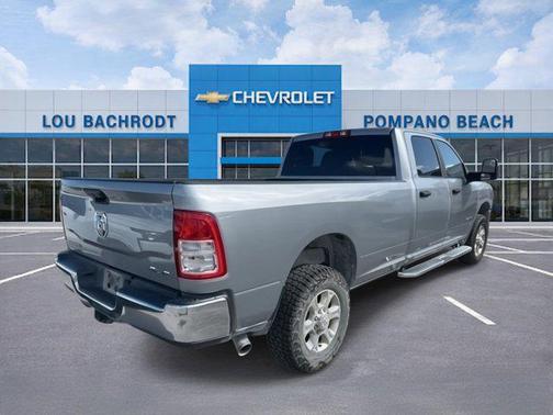 2024 RAM 2500 Big Horn Crew Cab 4x4 8' Box