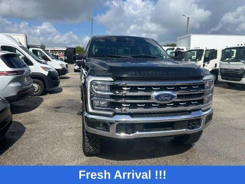 AGATE BLACK 2023 Ford F-250 Lariat