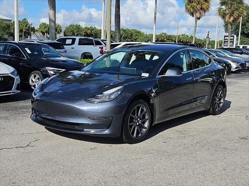 2018 Tesla Model 3 Long Range