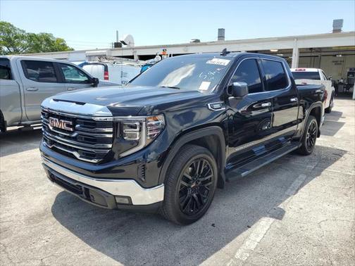 2023 GMC Sierra 1500 SLT