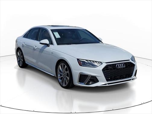2022 Audi A4 45 S line Premium Plus