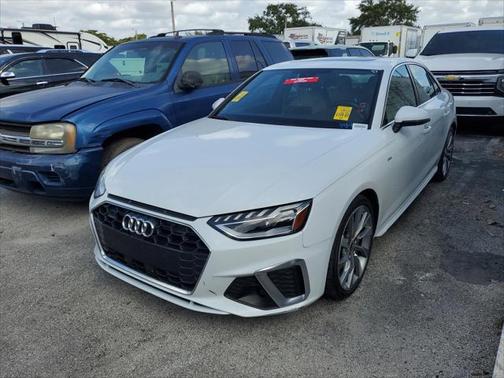 2022 Audi A4 45 S line Premium Plus