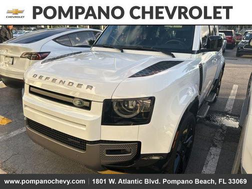 2023 Land Rover Defender 110 X-Dynamic SE