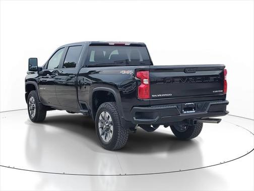 2025 Chevrolet Silverado 2500 Custom