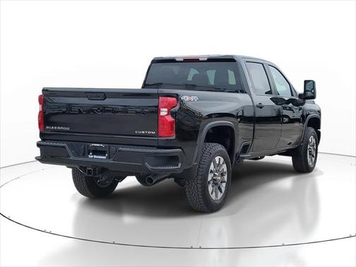 2025 Chevrolet Silverado 2500 Custom