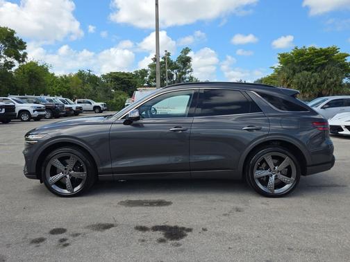 Himalayan Gray 2022 Genesis GV70 3.5T AWD Sport