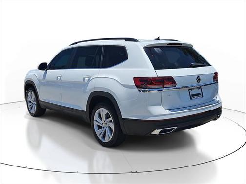 2022 Volkswagen Atlas 2.0T SE w/Technology