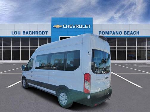 2022 Ford Transit-350 XLT