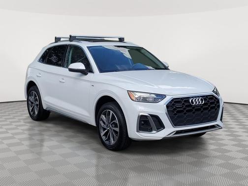 2024 Audi Q5 45 S line Premium Plus