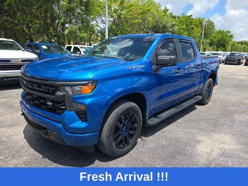 Glacier Blue Metallic 2023 Chevrolet Silverado 1500 Custom