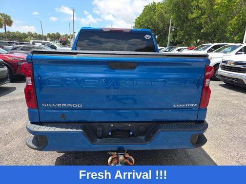 Glacier Blue Metallic 2023 Chevrolet Silverado 1500 Custom