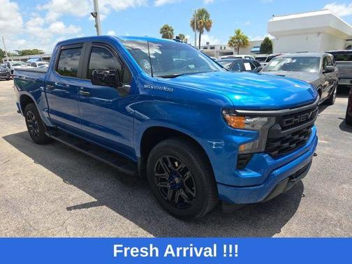 Glacier Blue Metallic 2023 Chevrolet Silverado 1500 Custom