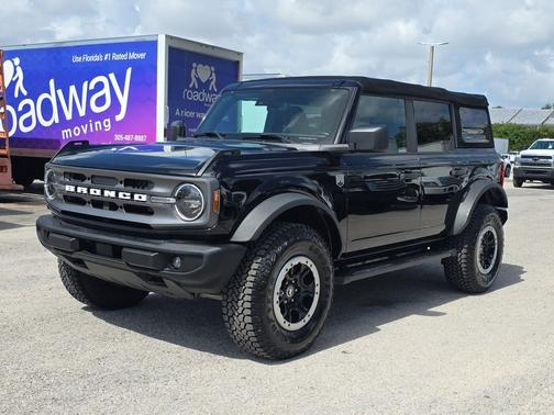 SHADOW BLACK 2022 Ford Bronco Big Bend
