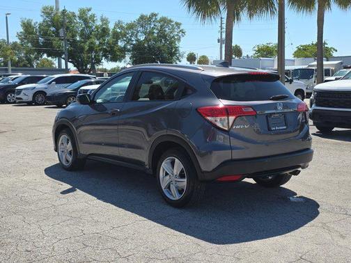 Modern Steel Metallic 2019 Honda HR-V EX