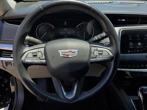 2023 Cadillac XT4 Luxury