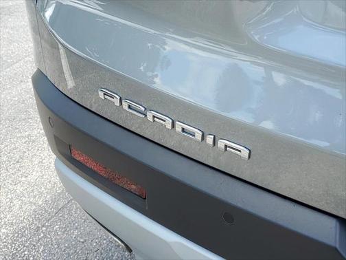 2023 GMC Acadia FWD SLE