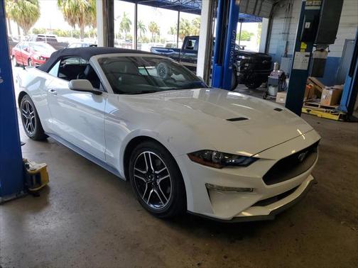 2023 Ford Mustang EcoBoost
