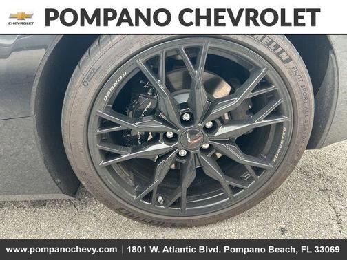 2025 Chevrolet Corvette Stingray w/1LT