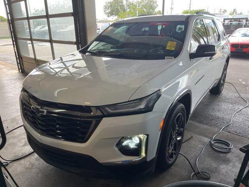 2023 Chevrolet Traverse Premier
