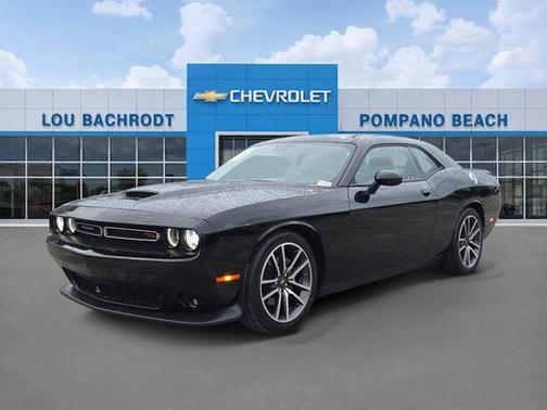Pitch Black Clearcoat 2022 Dodge Challenger R/T