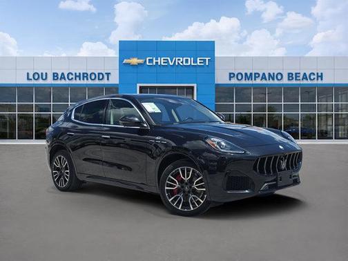 Nero Tempesta Metallic 2023 Maserati Grecale GT