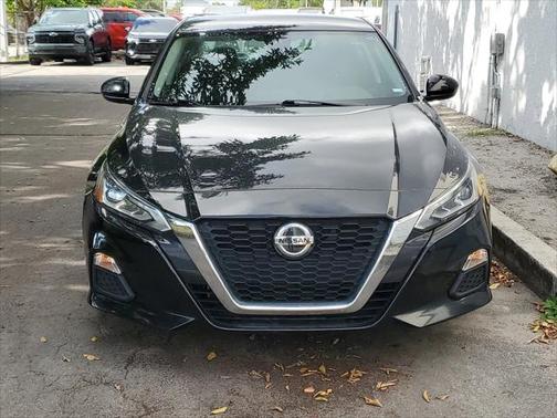 2022 Nissan Altima 2.5 SV