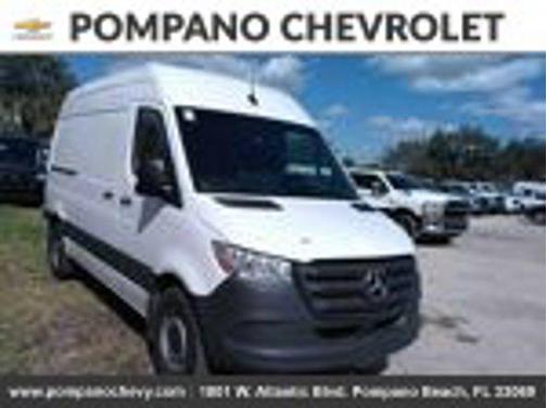 2025 Mercedes-Benz Sprinter 2500 Standard Roof