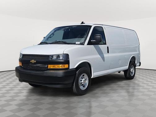 2025 Chevrolet Express 2500 RWD 2500 Regular Wheelbase WT