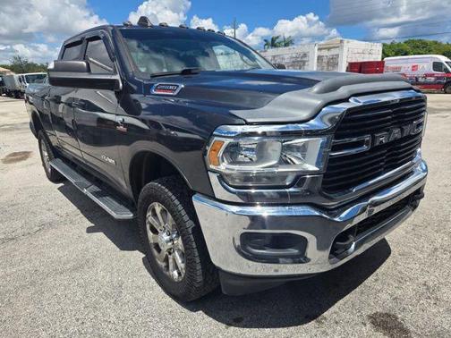 2020 RAM 2500 Big Horn Crew Cab 4X4 6'4' Box