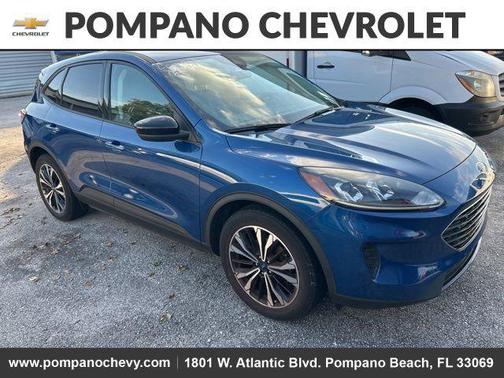 2022 Ford Escape SE