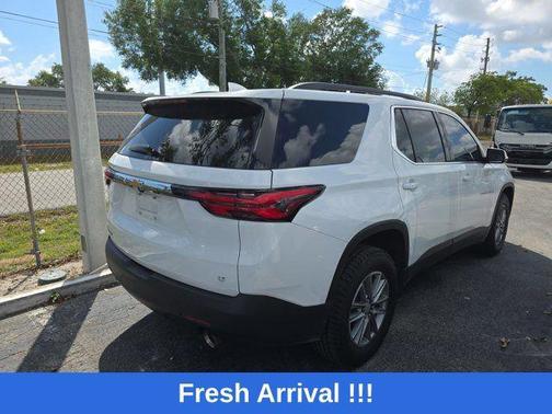 Summit White 2023 Chevrolet Traverse LT Leather
