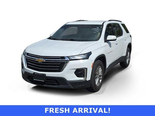 Summit White 2023 Chevrolet Traverse LT Leather